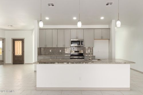 9897 Burris Rd, Casa Grande AZ  85193-8255 exterior