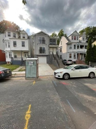 168 18th St, East Orange NJ  07018-0039 exterior