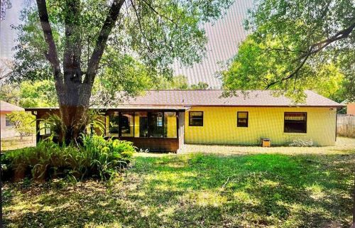 567 James St, Orange City, FL 32763-4711