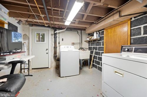 75 Orange Ave, Prospectville PA 19002-4741 exterior