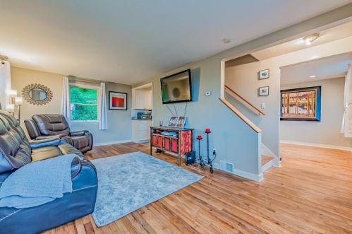 402 Homewood Ave, Trafford PA  15085-1523 exterior