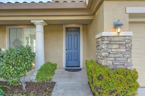 6040 Edgehill Dr, Folsom CA  95762-5474 exterior