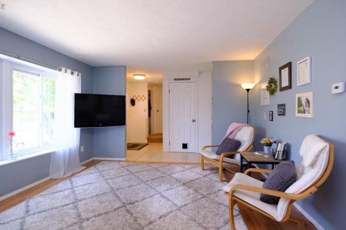 133 Topaz Dr, Verona, PA 15147-2739