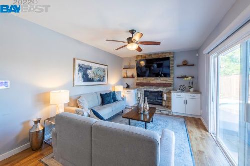 4796 Corwin Ct, Pleasanton CA  94588-3804 exterior