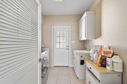 12387 Pebble Vw Dr, Conroe TX 77304-4228 exterior