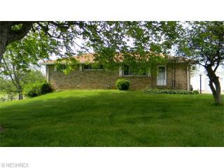 3151 Prairie College St, Canton, OH 44706-4022