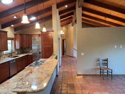 375 Shadow Rock Dr, Sedona AZ 86336-3451 exterior