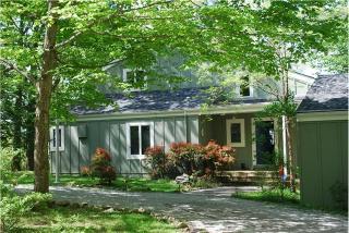 3442 Sherwood Rd, Sewanee, TN 37375-2622