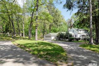 981 Fort Salonga Rd, Northport, NY 11768-2257