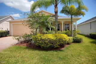 6913 Premonition Dr, Melbourne, FL 32940-6689