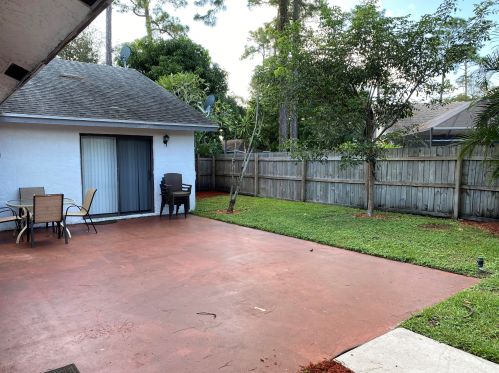 14111 Wellington Trce, West Palm Beach, FL 33414-8692