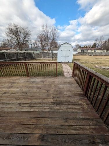 107 Topsfield Farm Cir, Englewood OH  45322-3420 exterior