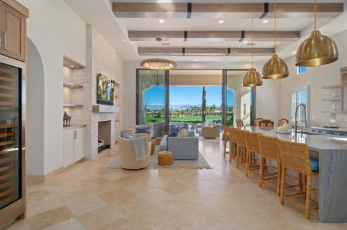 81540 Carboneras, La Quinta CA  92253-8219 exterior