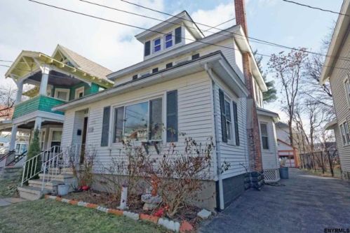 147 Elmer Ave, Schenectady, NY 12308-3320
