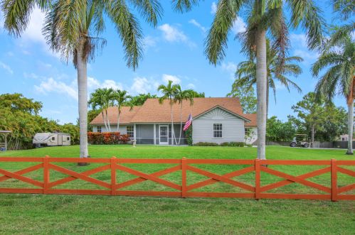 17799 32nd Ln, Town Of Loxahatchee Groves, FL 33470-3689