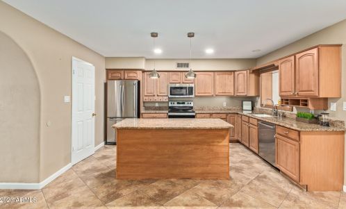 648 Pampa Ave, Mesa AZ 85202-8009 exterior