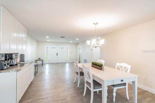 3955 Floramar Ter, New Port Richey FL 34652-3118 exterior