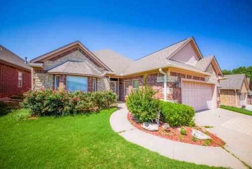 5810 Villas Ct, Stillwater, OK 74074-2014