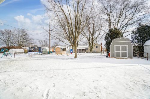 769 Brookdale Dr, West Jefferson OH  43162-1057 exterior