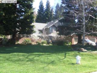 14 Canyon Oak Ct, Danville, CA 94506-2010