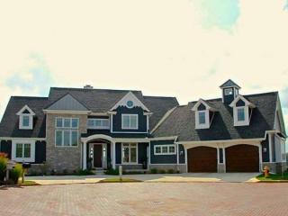 133 River Side Dr, Maumee, OH 43537-3787