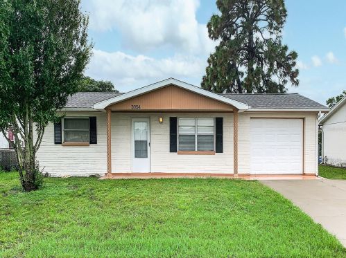 3054 Roxbury Dr, Tarpon Springs, FL 34691-4727