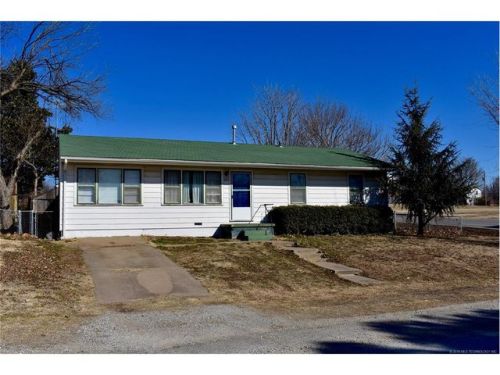 1902 Main St, Collinsville, OK 74021-2721