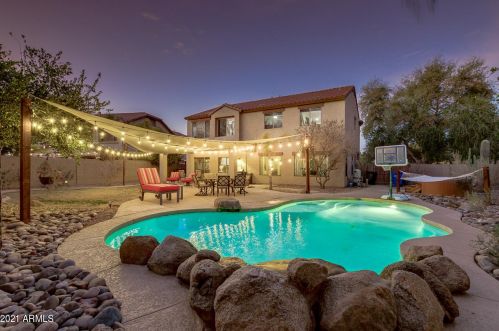 4499 Marshall Ave, Gilbert, AZ 85297-5531