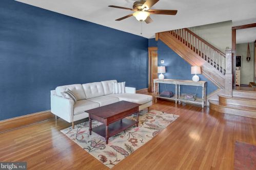 2709 4th St, Harrisburg, PA 17110-2011