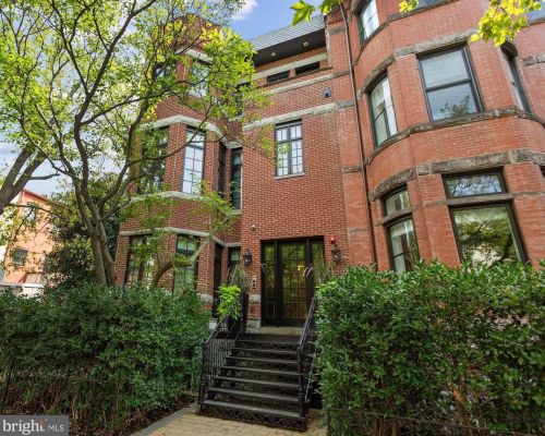 1310 Q St, Washington, DC 20009-4317
