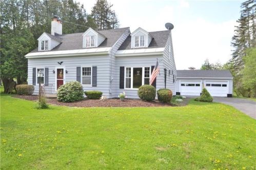 3035 Main St, Parish, NY 13131-3202