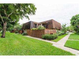 4167 Forest Hill Dr, Hollywood, FL 33026-1149