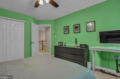 250 Savanna Dr, Pottstown PA  19465-6603 exterior