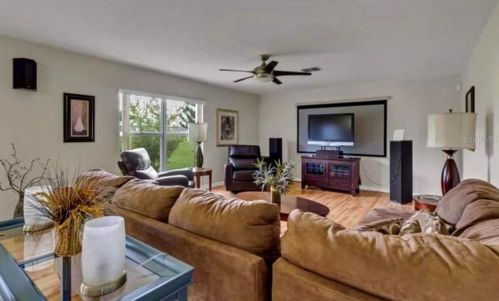 2410 Ridgeway Dr, Kissimmee FL  34746-3585 exterior