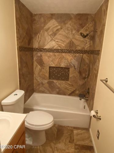 11563 Jadewood Cir, Youngstown FL  32466-1701 exterior