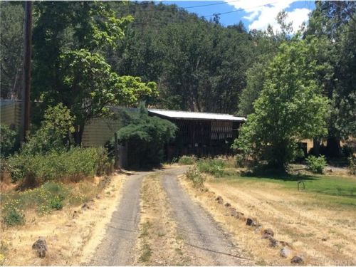 432 Arroyo Dr, Yreka, CA 96097-9482