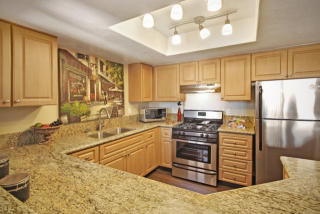 12700 Bloomfield Ave, Norwalk CA  90650-8308 exterior