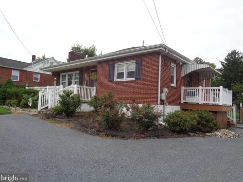 17 Sample Bridge Rd, Navy Sup Dpt, PA 17050-2358