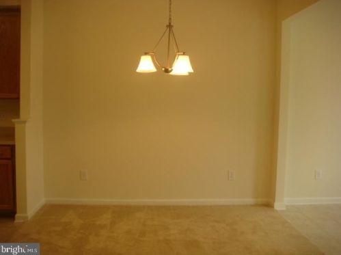 23 Sundance Dr, Trenton NJ  08619-3968 exterior