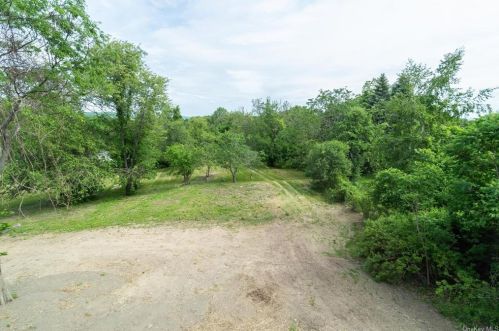 108 South St, Marlborough NY  12542-5620 exterior