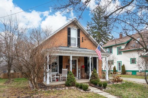 205 Lake St, Delaware, OH 43015-1821