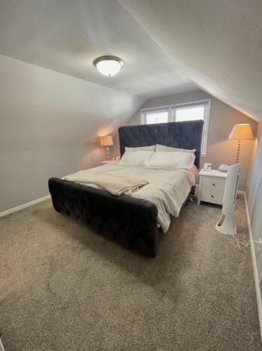 10429 Montana Ave, Milwaukee WI 53227-3230 exterior