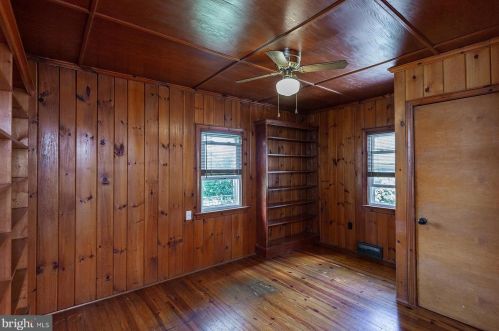 2037 Stone Mill Rd, Lancaster PA  17603-6053 exterior