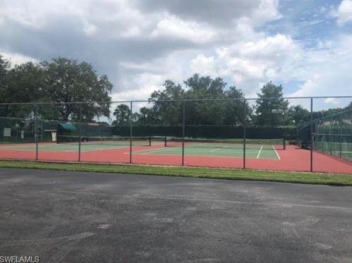 904 Belville Blvd, Naples FL  34104-6566 exterior