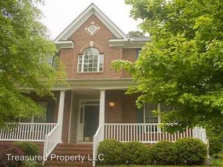 1011 Goldenview Ct, Durham NC  27713-8246 exterior