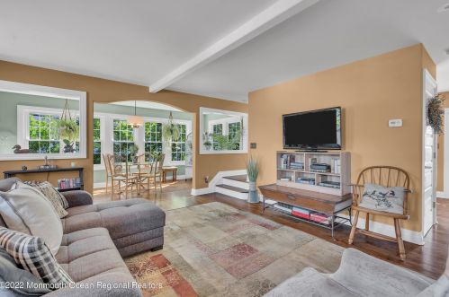 50 Ocean Ave, Monmouth Hills NJ  07732-1410 exterior