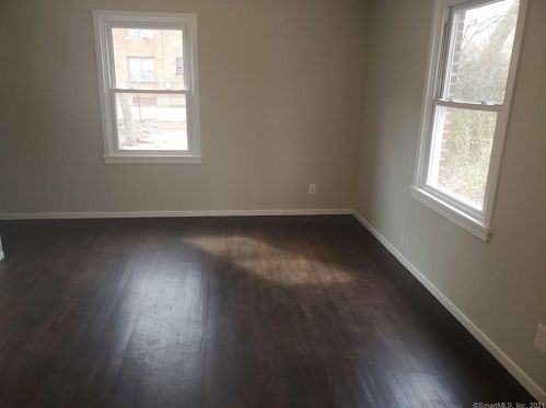 278 Priscilla St, Bridgeport CT  06610-1416 exterior