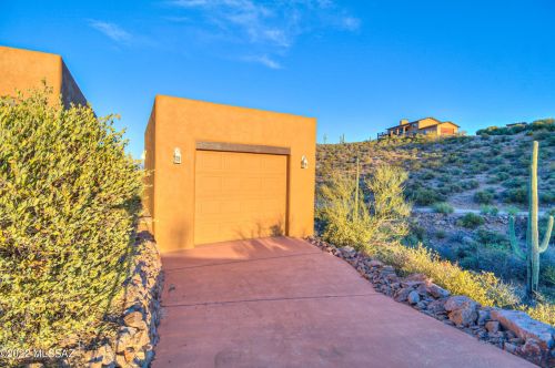6075 Gerhart Rd, Tucson, AZ 85745-8918