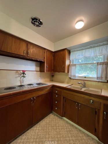 12251 Terry Cir, Garden Grove CA  92840-2936 exterior