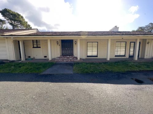 1472 Padre Ln, Pebble Beach CA  93953-3607 exterior